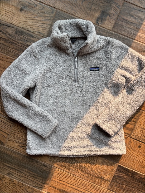 Patagonia Sweaters - Women’s Patagonia Los Gatos Sherpa Half-Zip Pullover - Light Gray